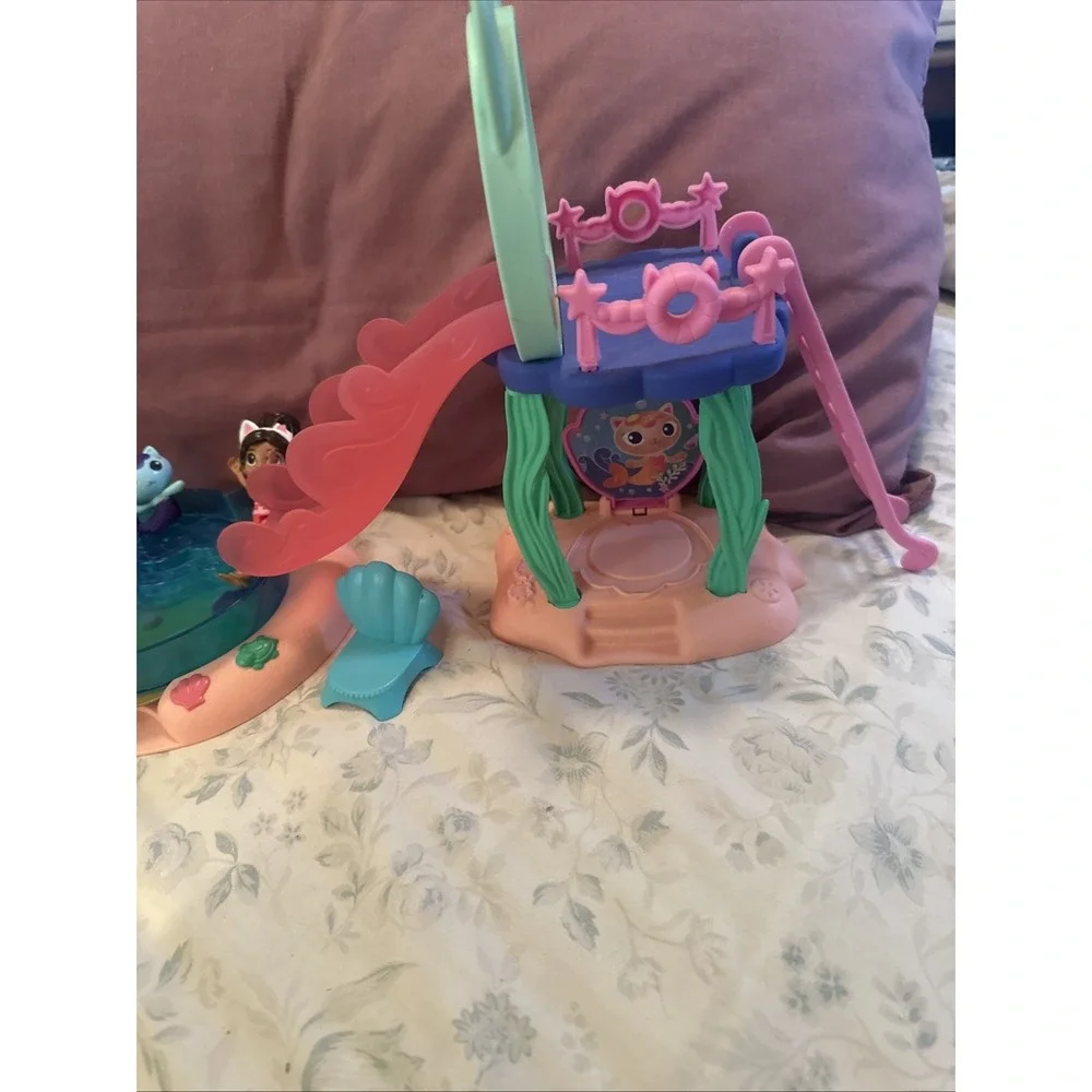 Gabby's Dollhouse Purr-ific Pool Playset by Spin Master Complete
